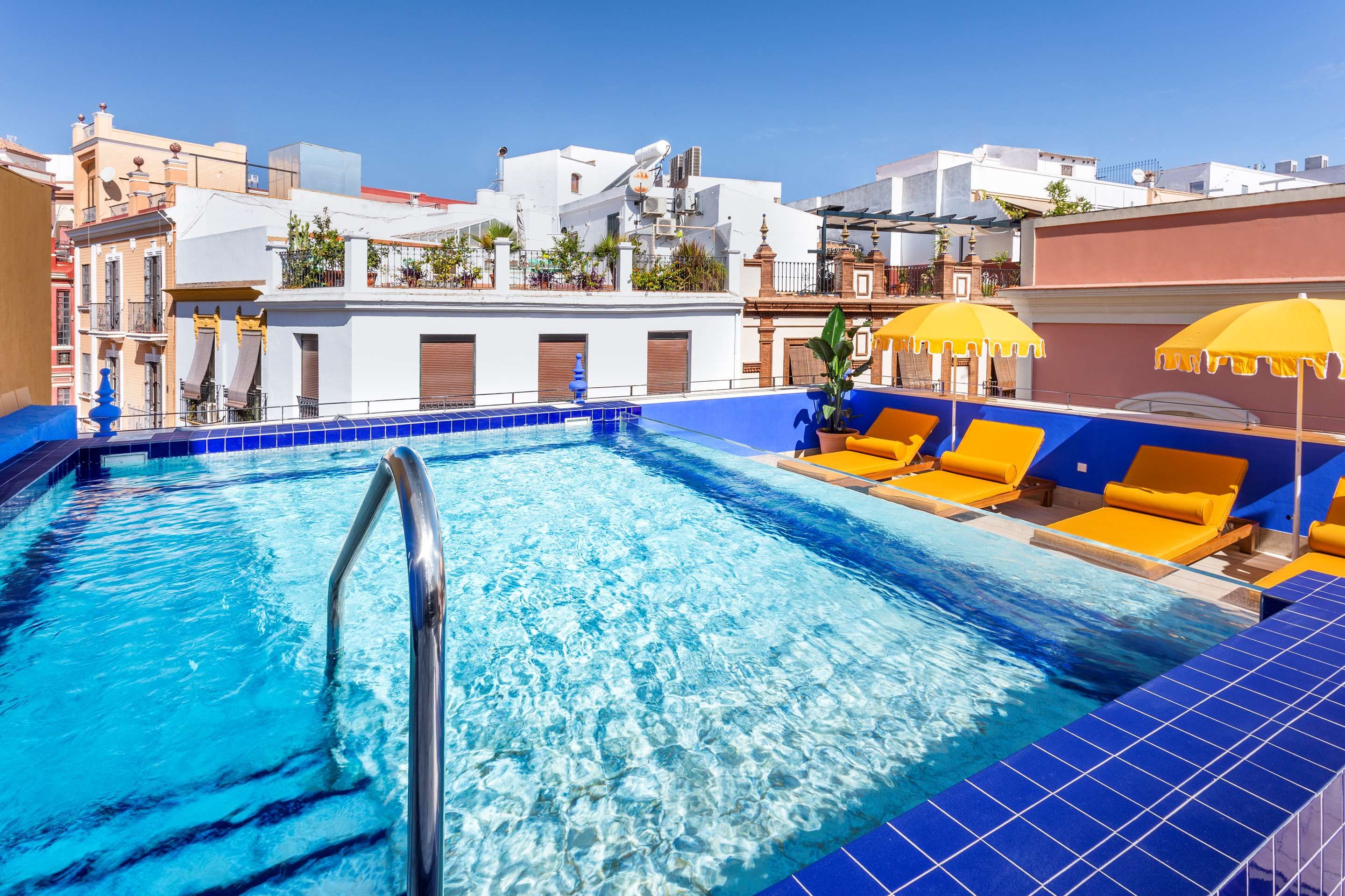 수영장