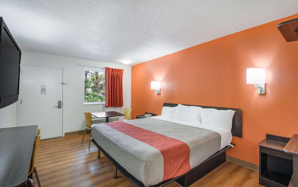 모텔 6 오든턴 MD - 포트 메아드, Fort Meade | 호텔스컴바인 (Motel 6 Odenton, MD - Fort Meade)