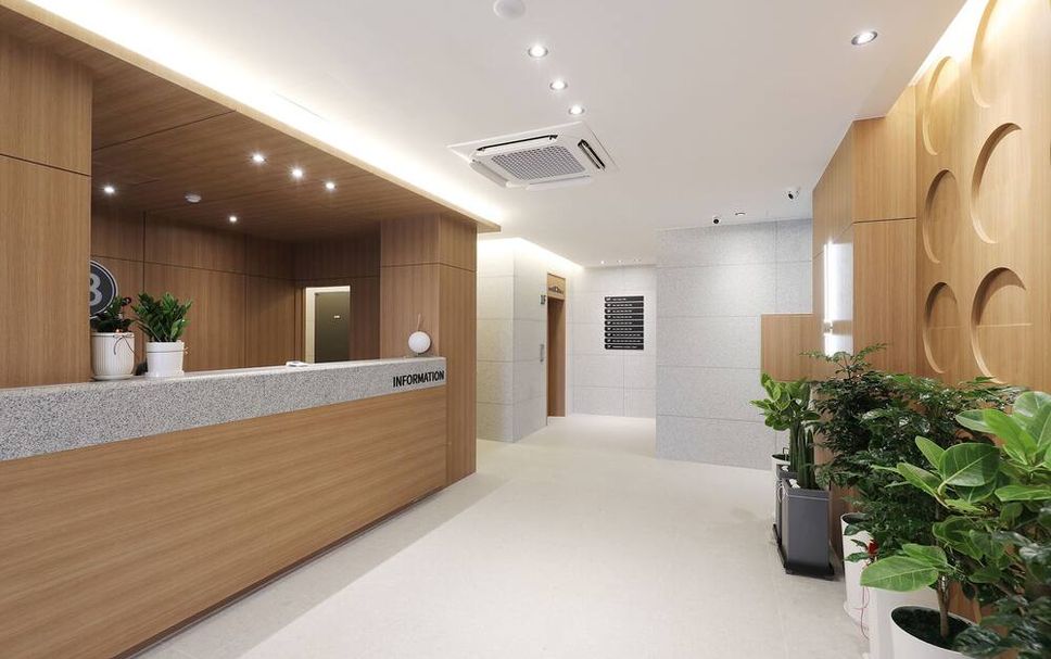 프론트 데스크 사진