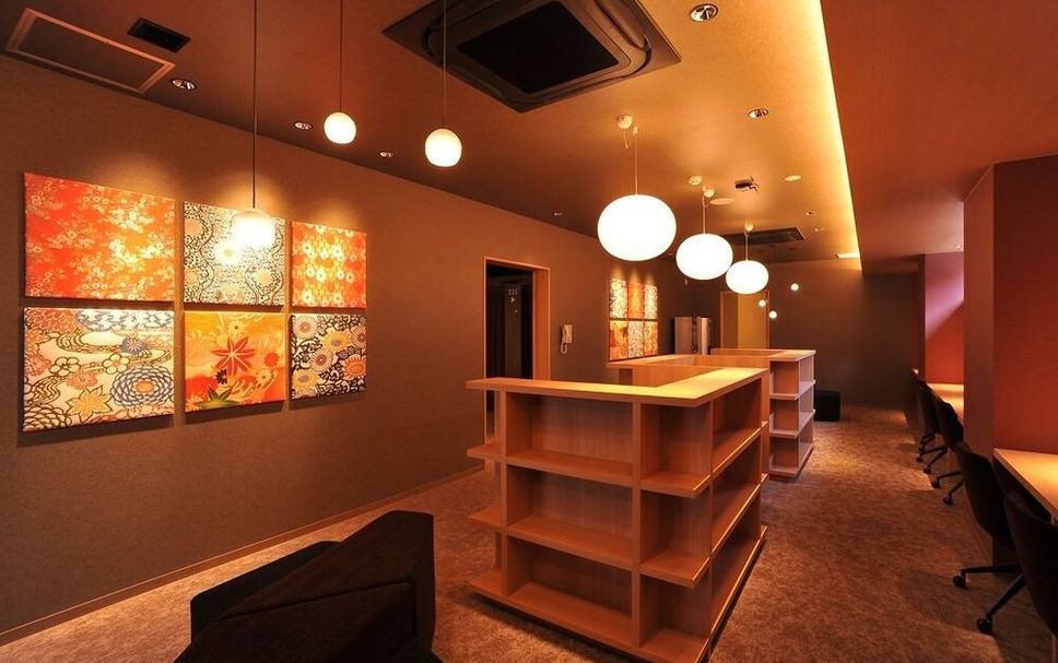 프론트 데스크 사진