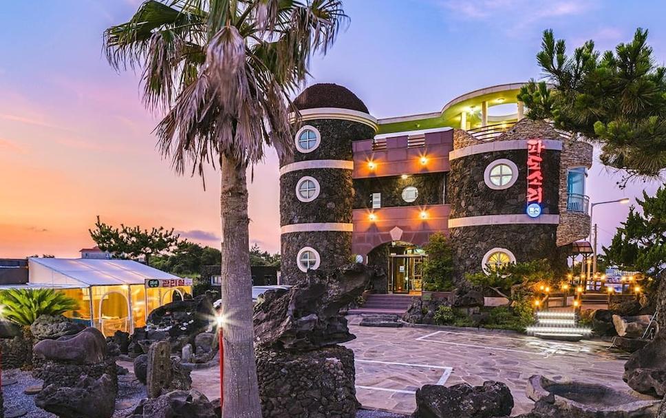 제주 파도소리 펜션, 제주시 | 호텔스컴바인 (Jeju Padosoriminbak Pension)