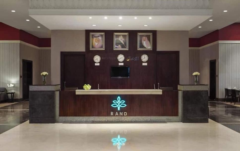 프론트 데스크 사진