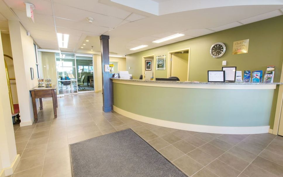 프론트 데스크 사진