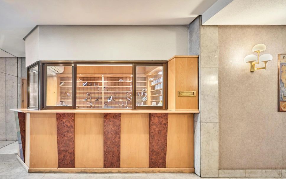 프론트 데스크 사진