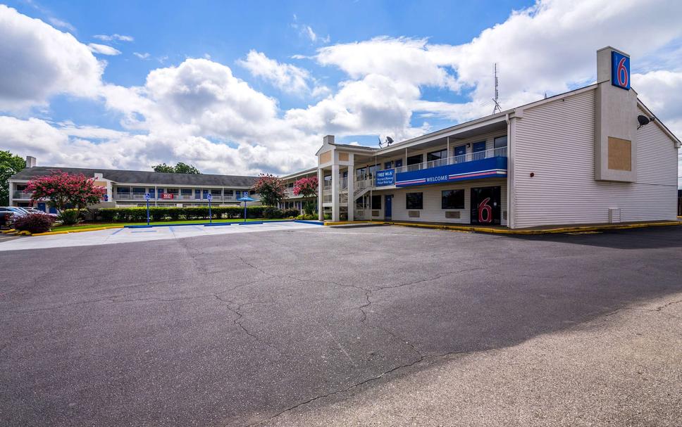 모텔 6 애니스턴, 옥스퍼드 | 호텔스컴바인 (Motel 6 Anniston Al)