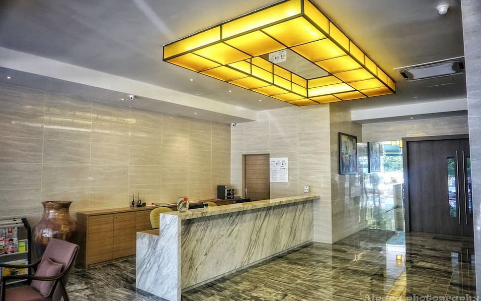 프론트 데스크 사진