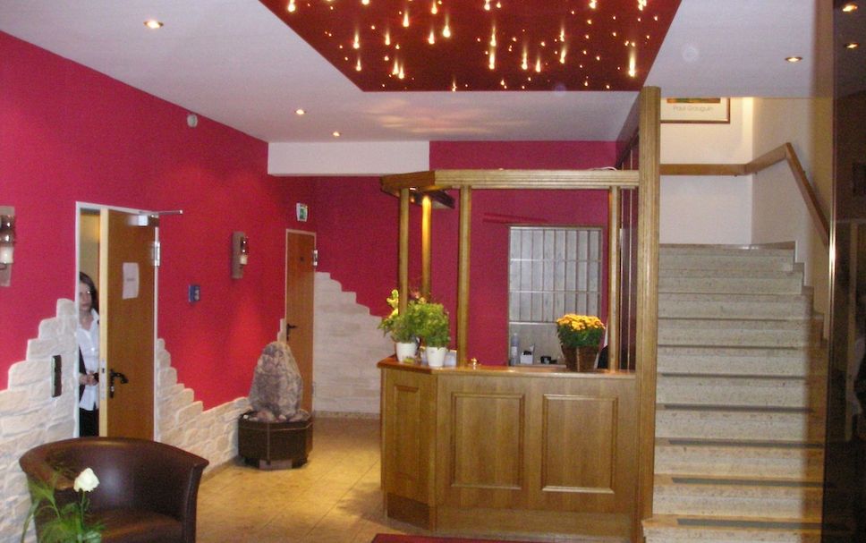 프론트 데스크 사진