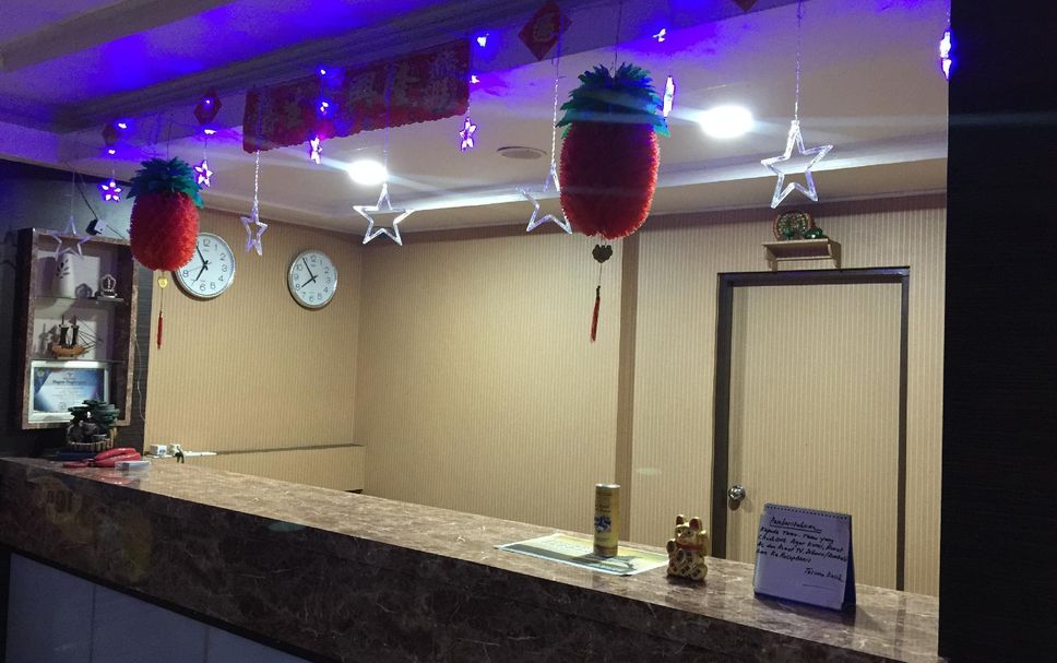 프론트 데스크 사진