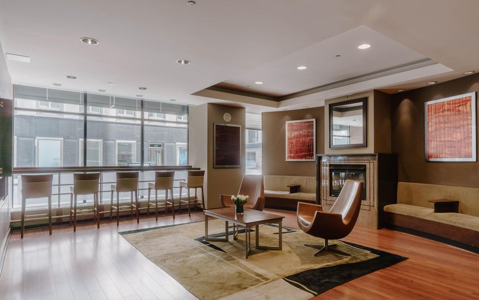 프론트 데스크 사진