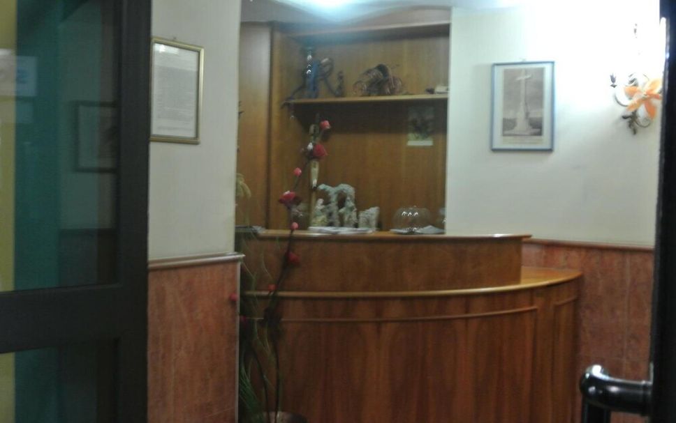 프론트 데스크 사진