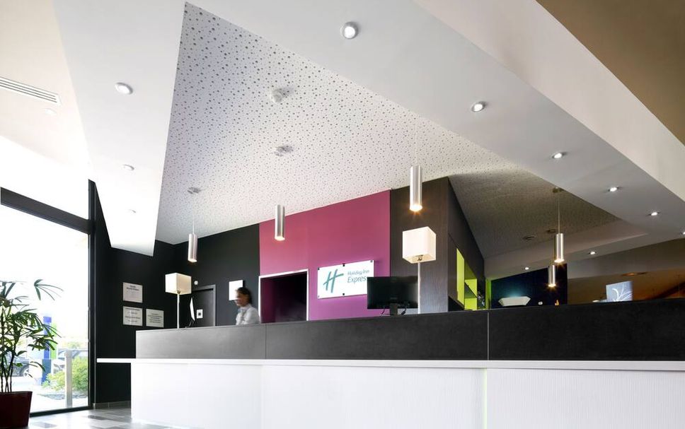 프론트 데스크 사진