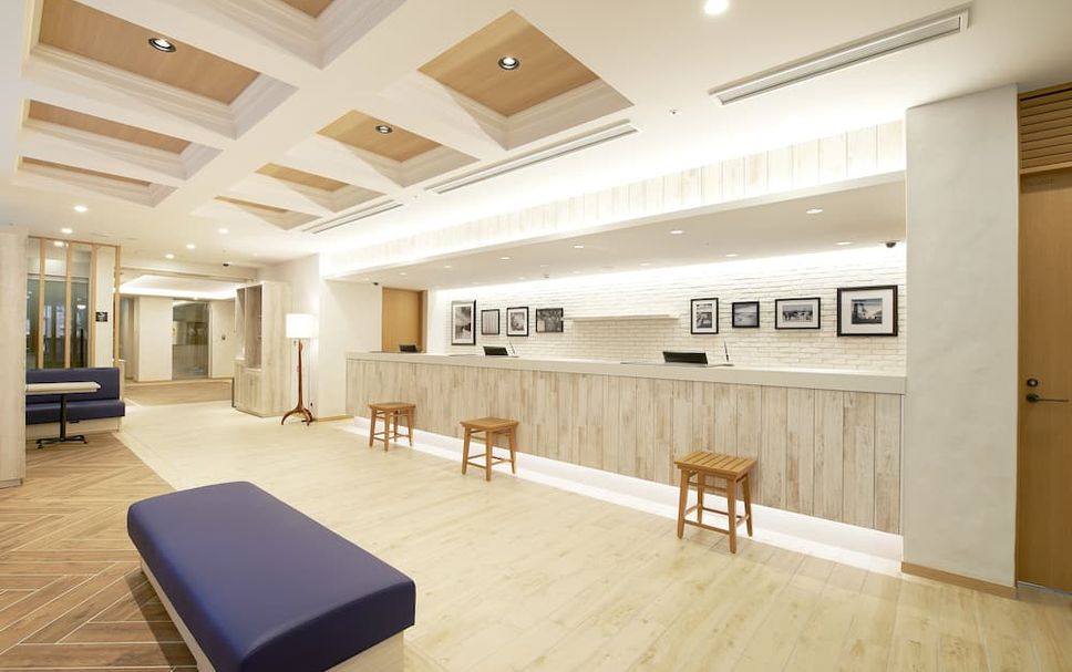 프론트 데스크 사진