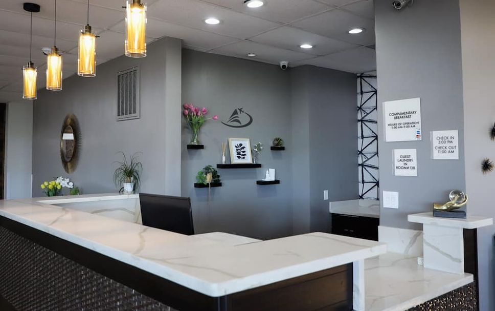 프론트 데스크 사진