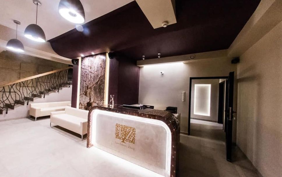 프론트 데스크 사진