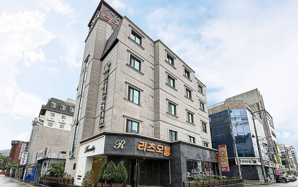 건물 사진