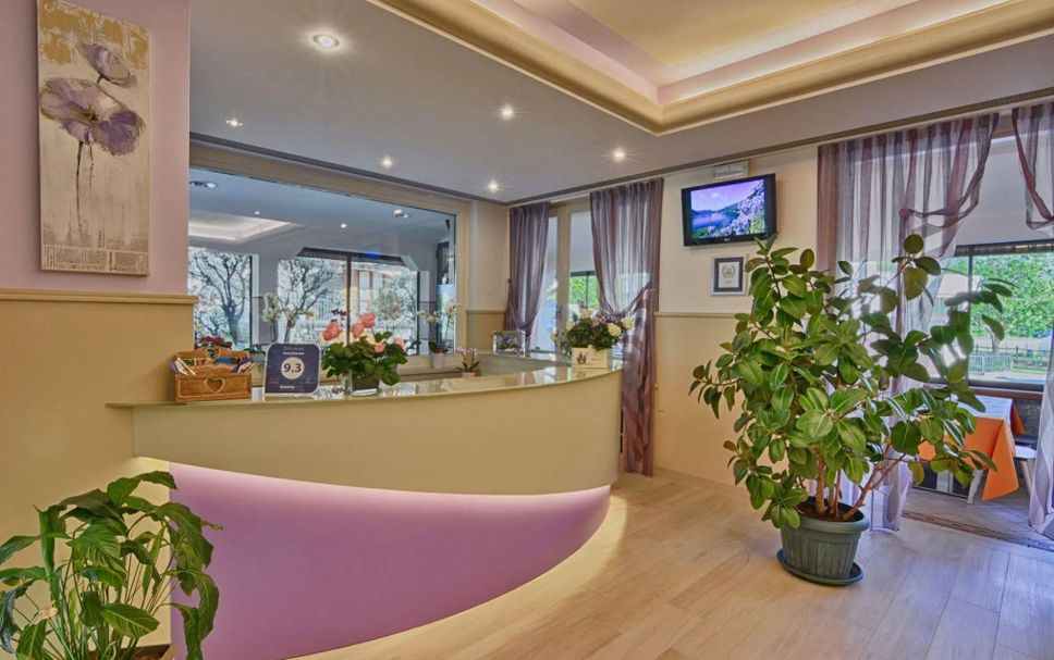 프론트 데스크 사진