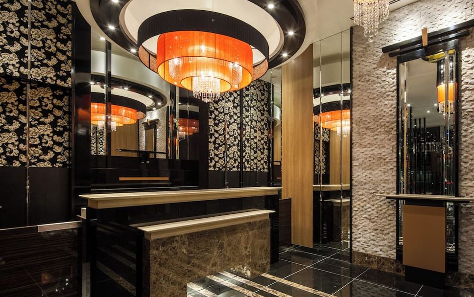 프론트 데스크 사진