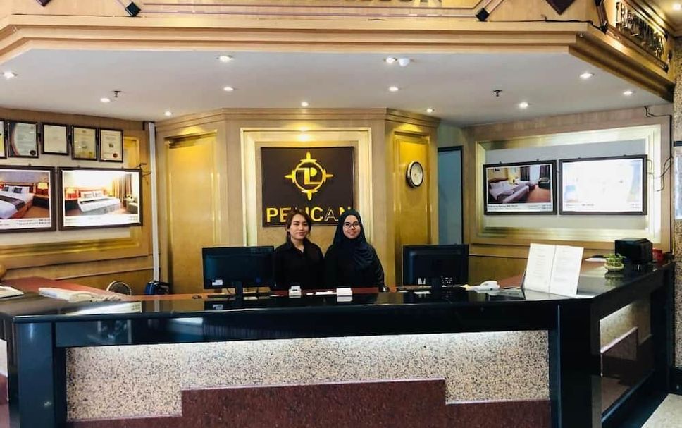 프론트 데스크 사진