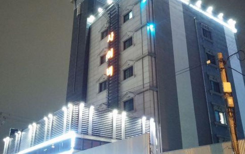 건물 사진