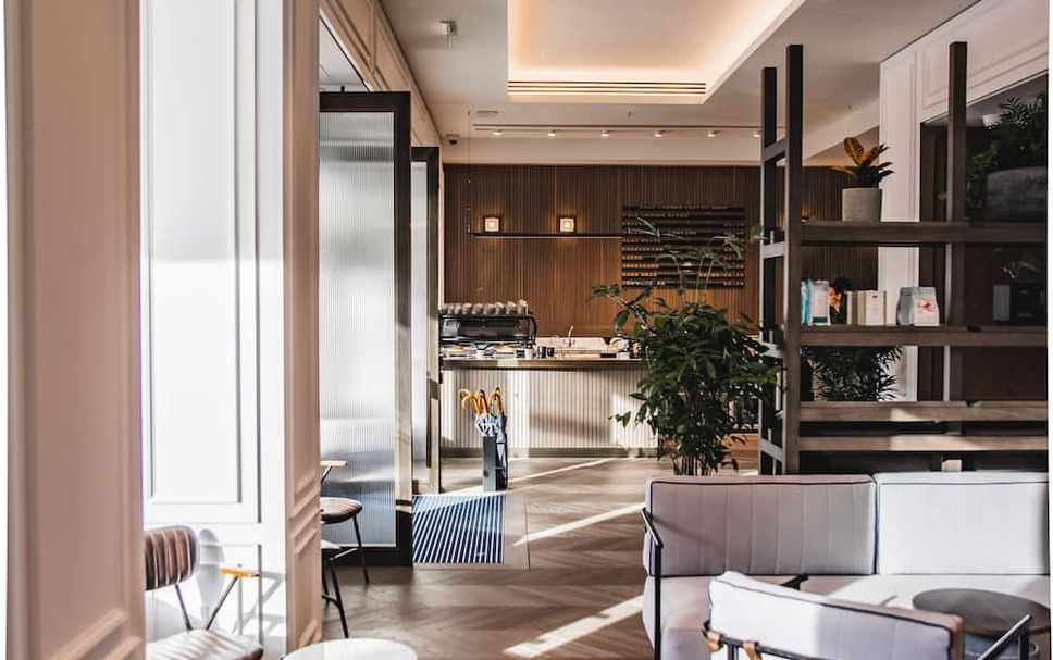 프론트 데스크 사진