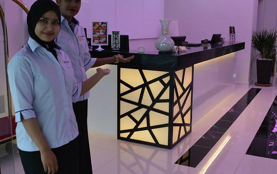 프론트 데스크 사진