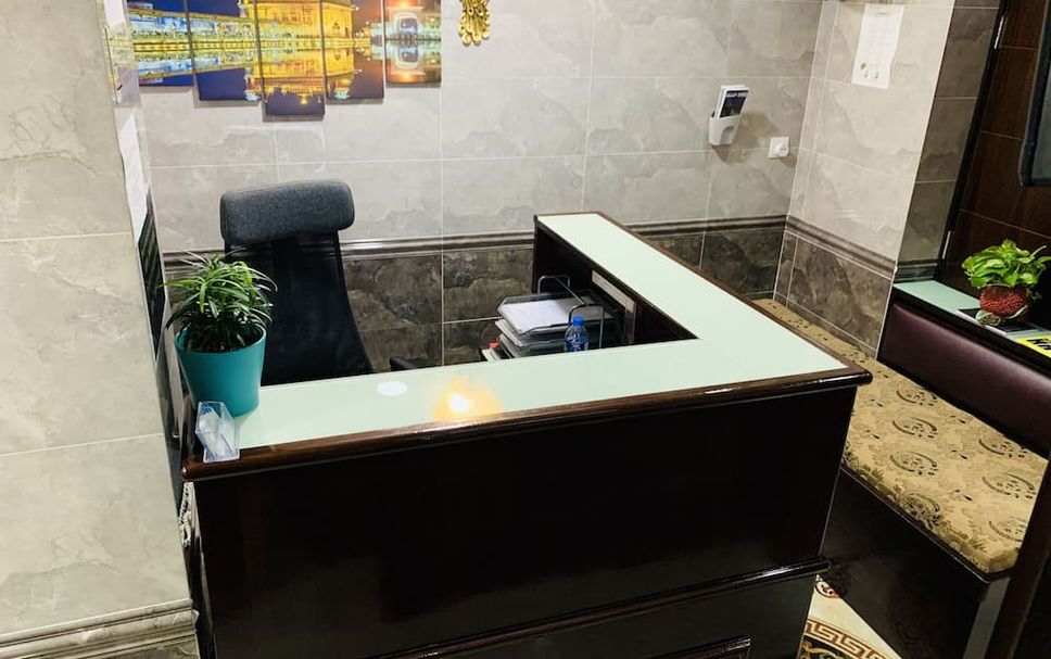 프론트 데스크 사진