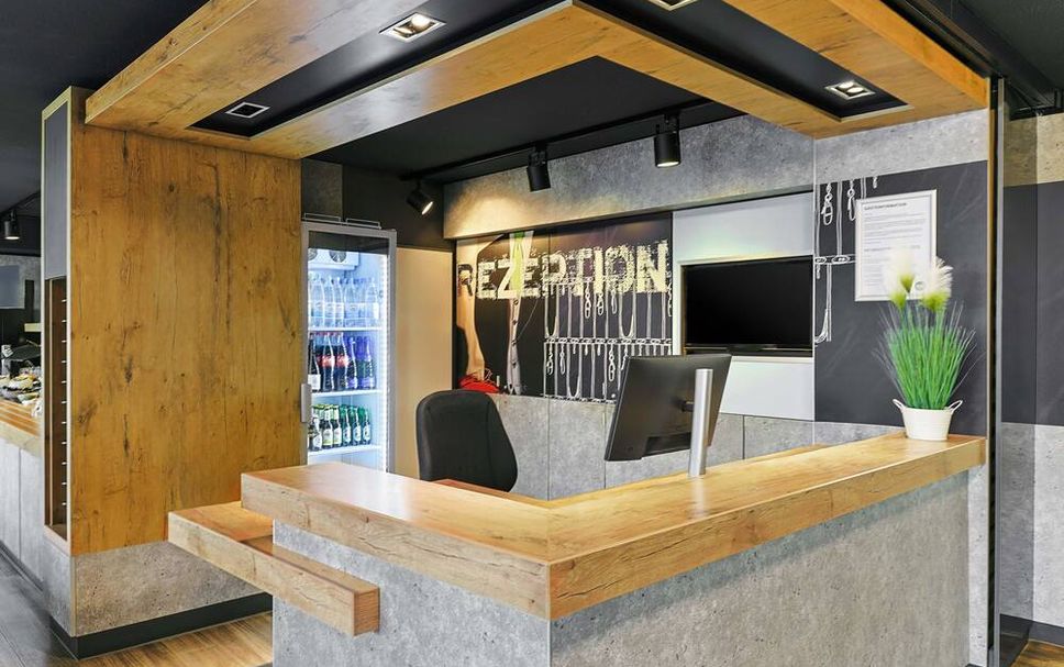 프론트 데스크 사진