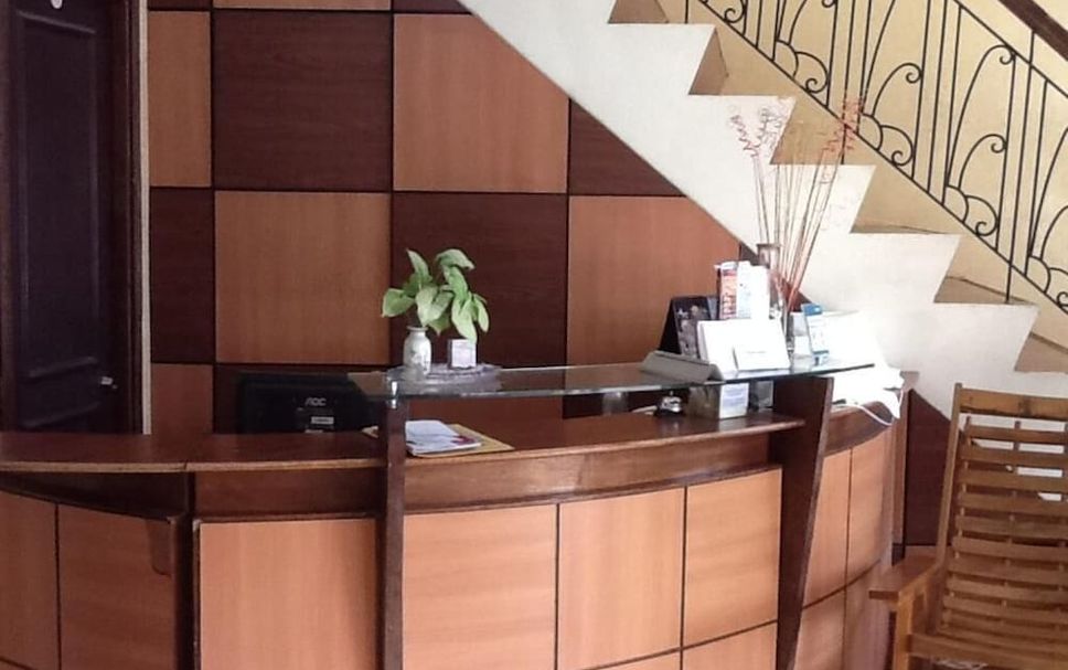 프론트 데스크 사진