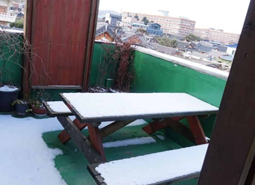 발코니 사진