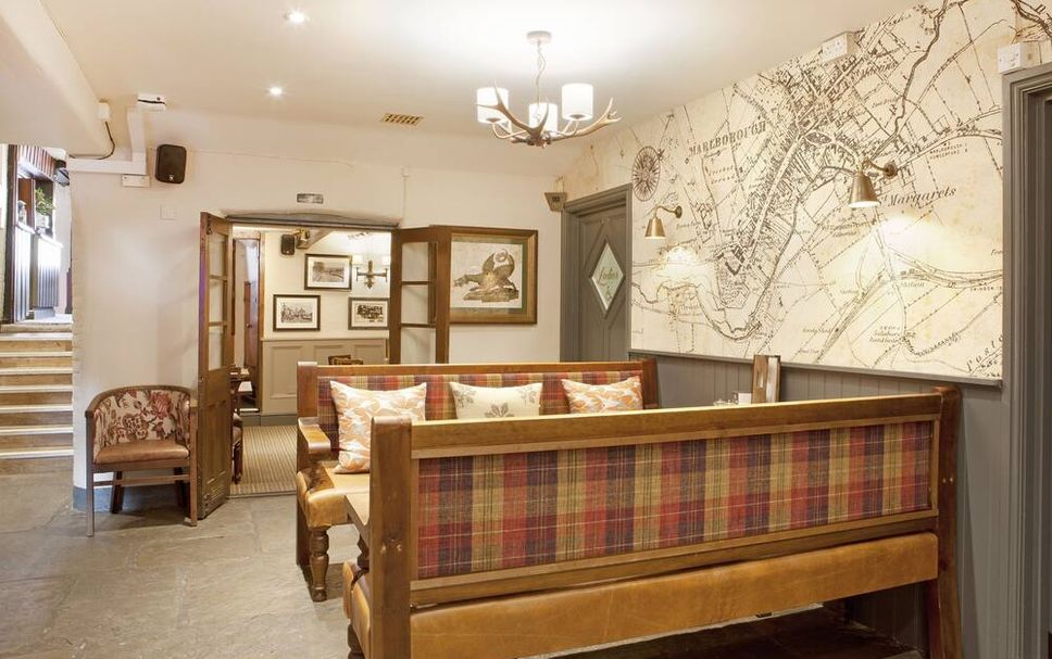 프론트 데스크 사진