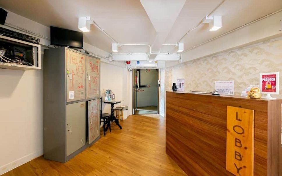 프론트 데스크 사진