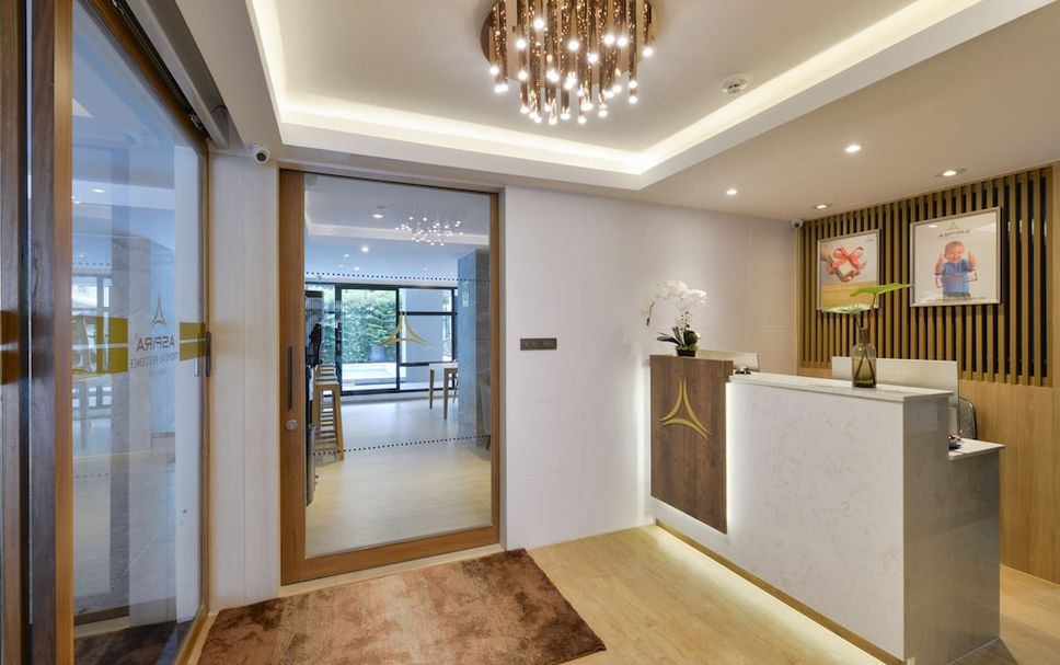 프론트 데스크 사진