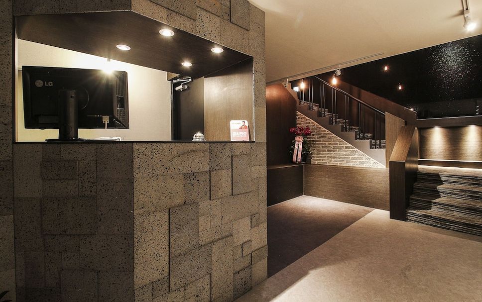 프론트 데스크 사진