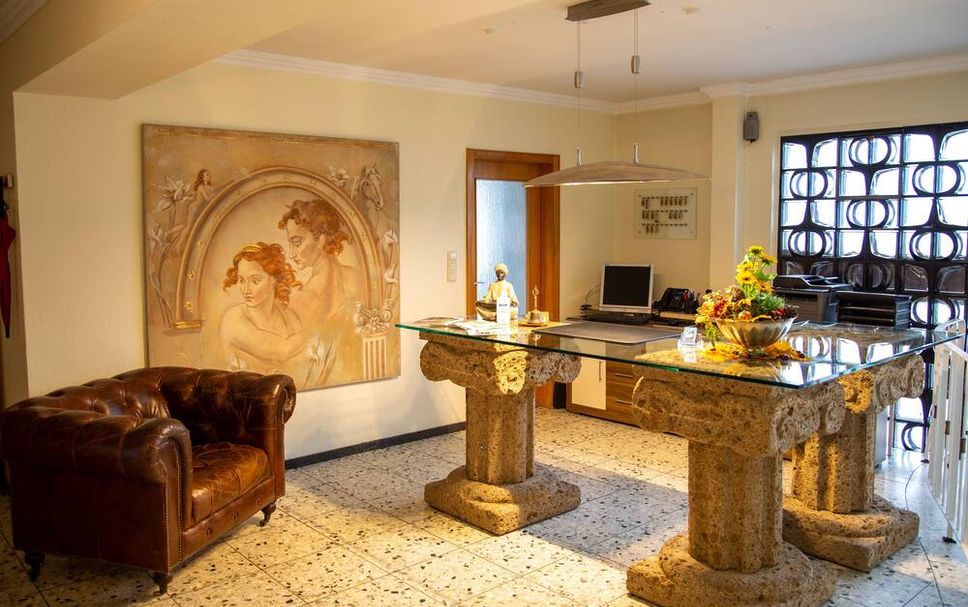 프론트 데스크 사진