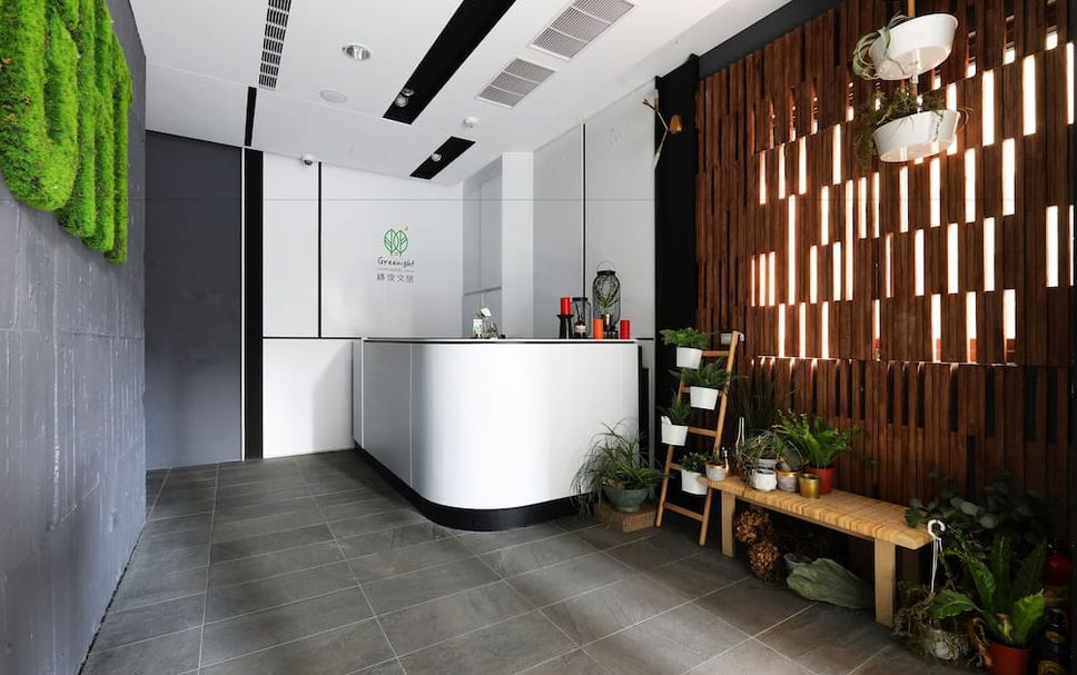 프론트 데스크 사진