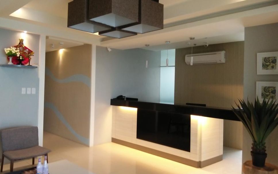 프론트 데스크 사진