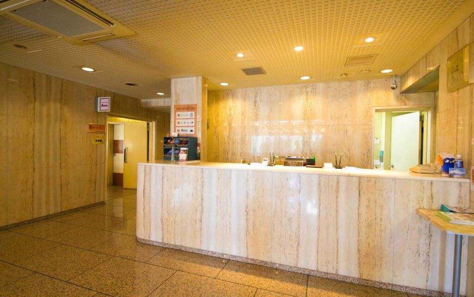 프론트 데스크 사진