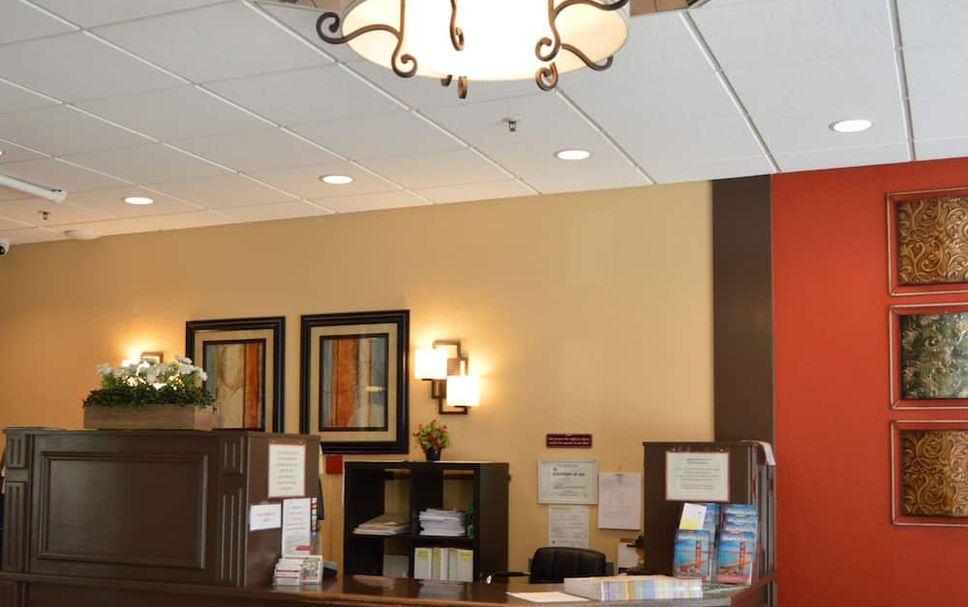 프론트 데스크 사진