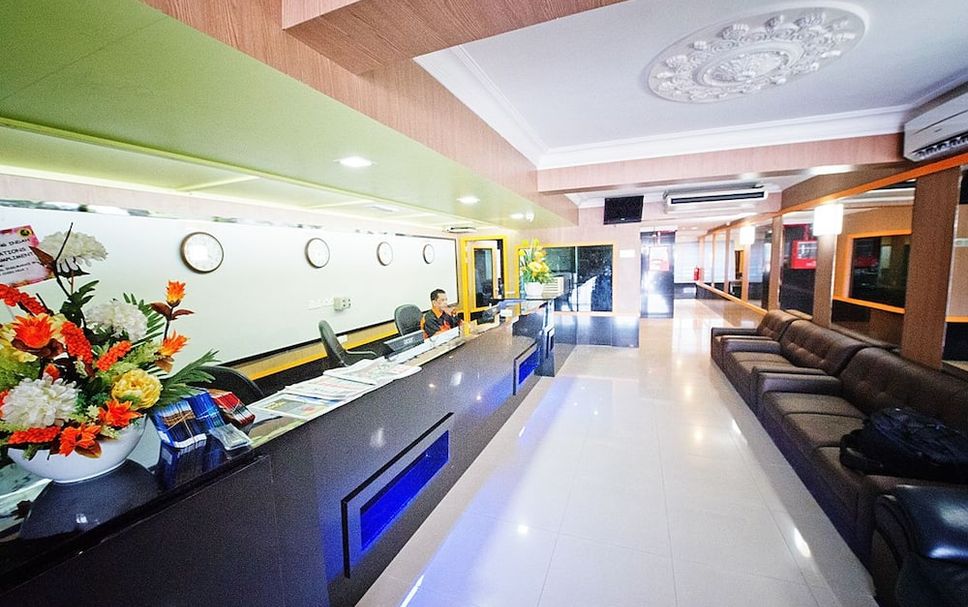 프론트 데스크 사진