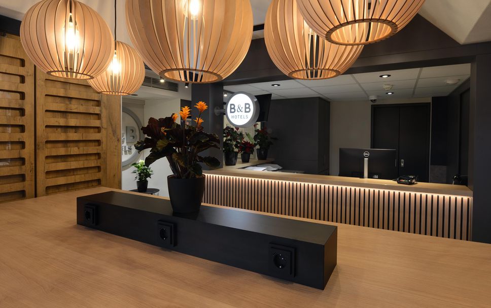 프론트 데스크 사진