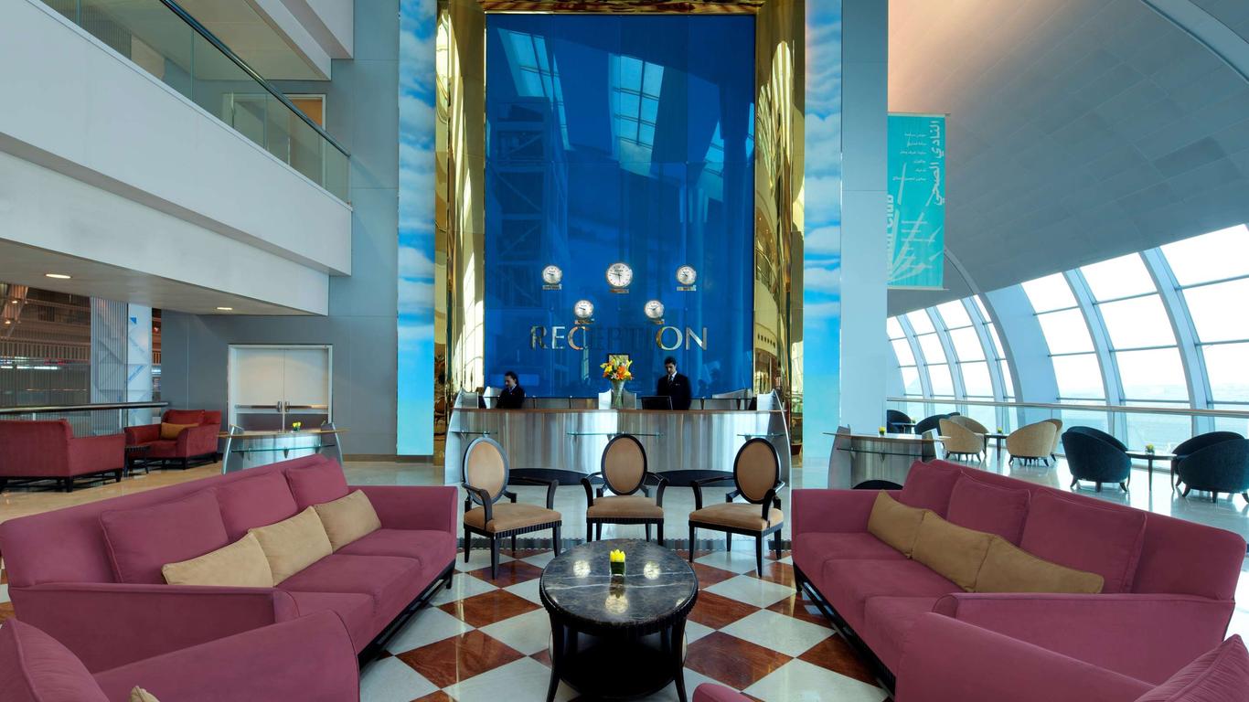 두바이 인터내셔널 호텔, 두바이 | 호텔스컴바인