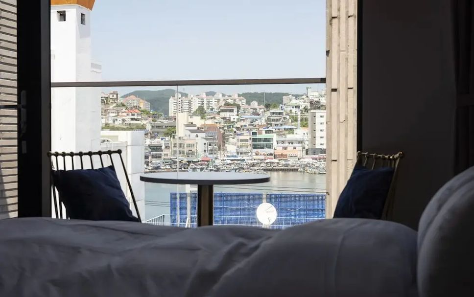 발코니 사진