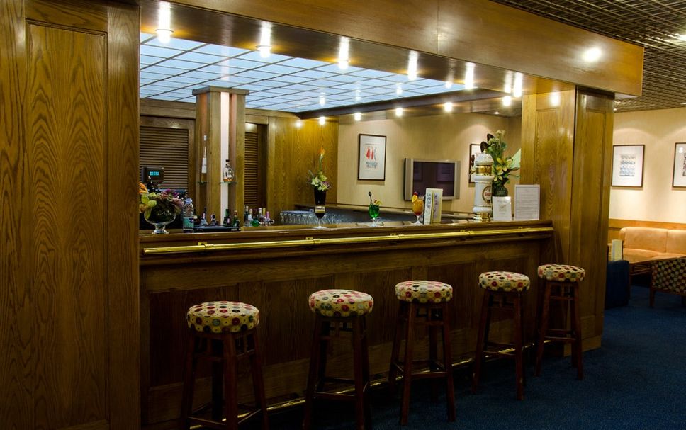 프론트 데스크 사진