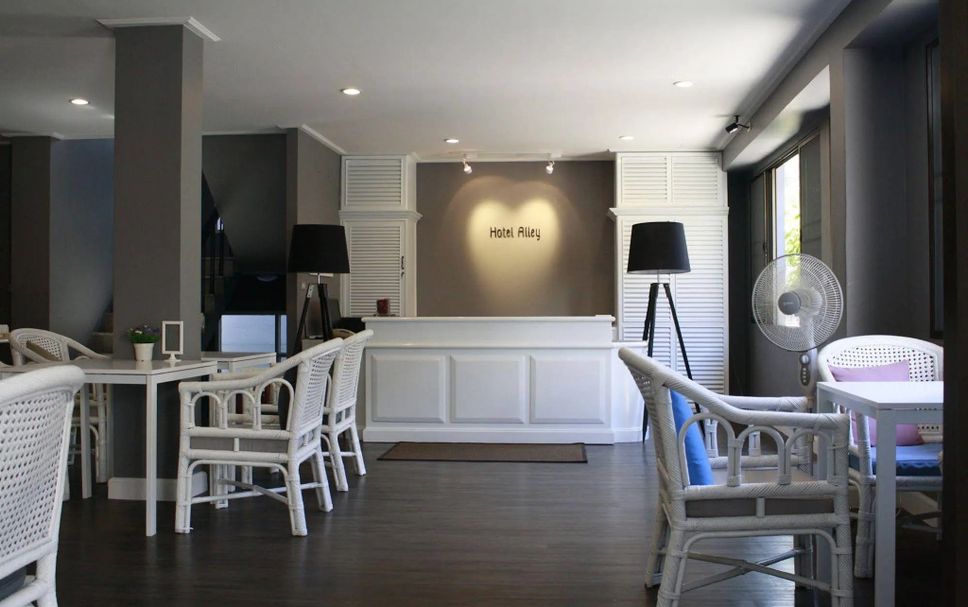 프론트 데스크 사진