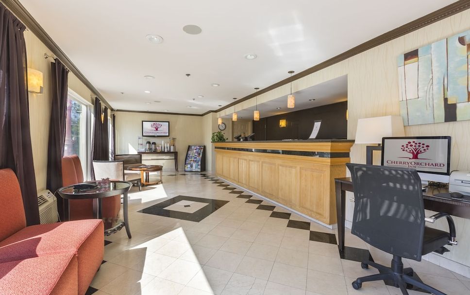 프론트 데스크 사진