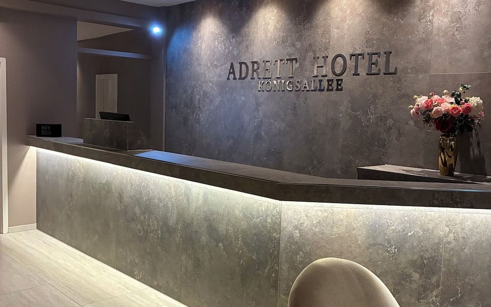 프론트 데스크 사진