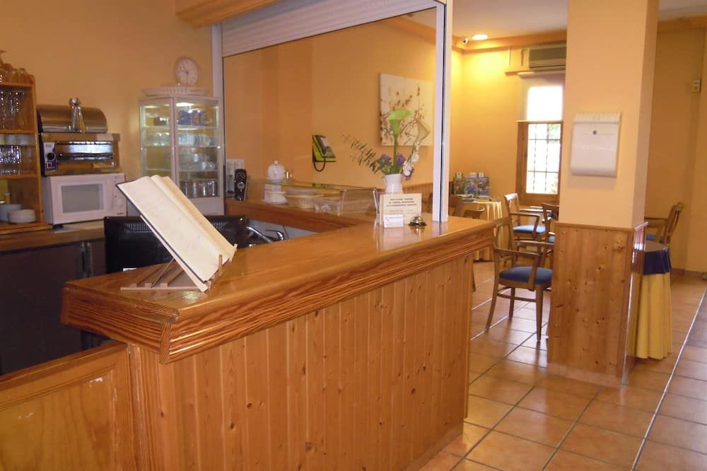 프론트 데스크