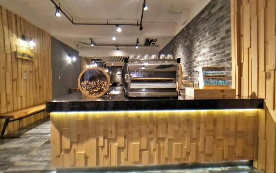 프론트 데스크 사진