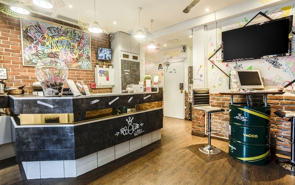 프론트 데스크 사진