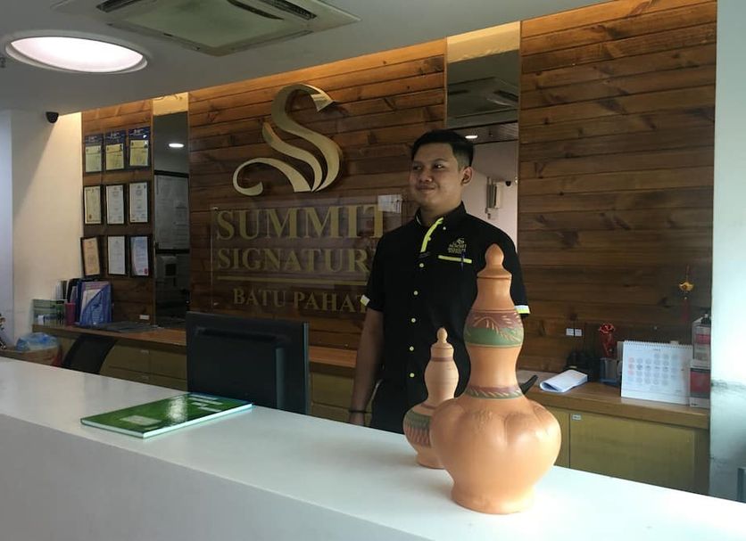 프론트 데스크 사진